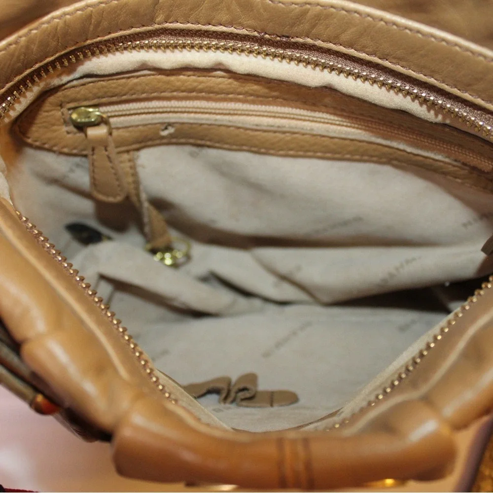 Brahmin‎ Tan Leather Pleated Crossbody Bag Gold Hardware Adjustable Strap